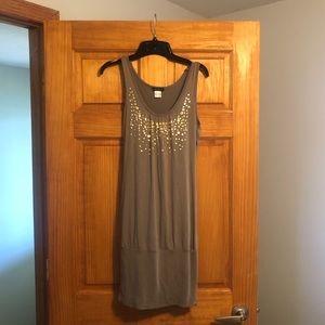 Stylish short tan dress!